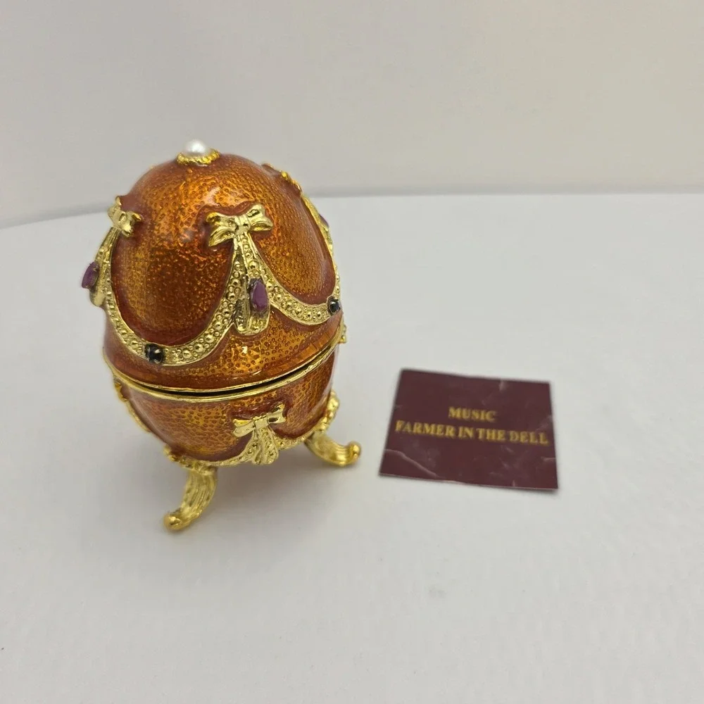 VTG Musical Jeweled Egg‎ Trinket Box Faberge Egg-style Farmer In Dell Gold READ